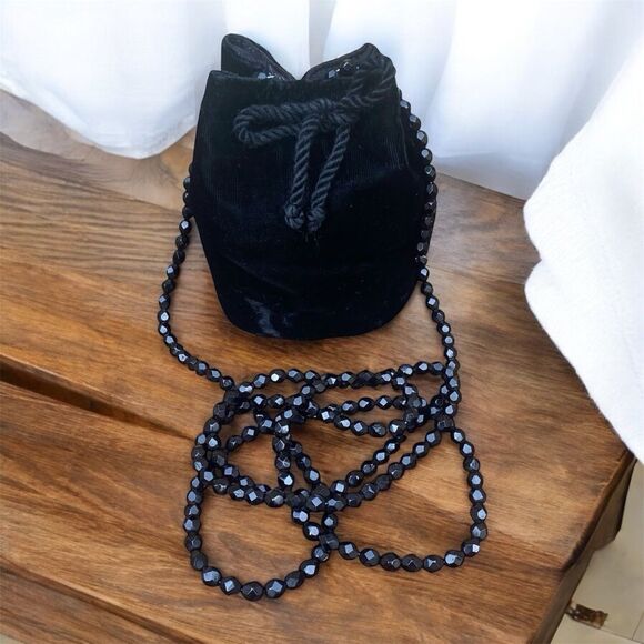 Jill Stuart Black Velvet Evening Crossbody Pouch w/Beaded Strap Night Out - Picture 2 of 6